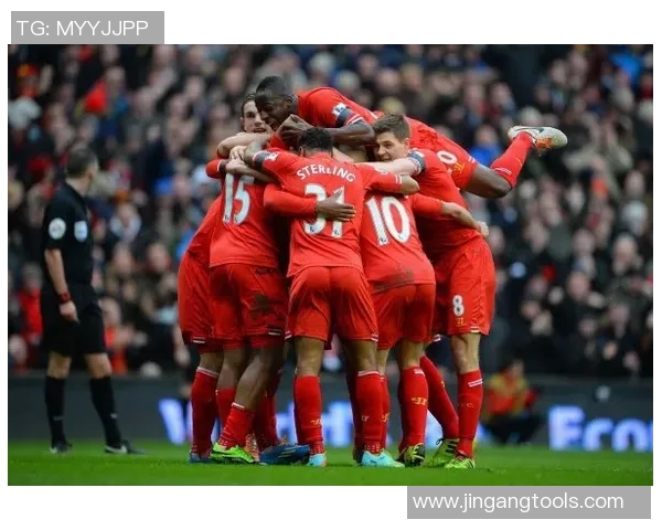 蓝十字与奥哈卡的激烈对决揭示了球队实力的较量与未来的潜力分析