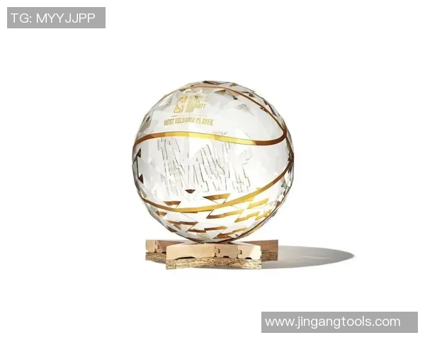 聚焦NBA总冠军奖杯背后的荣耀与传奇，见证篮球巅峰对决的永恒时刻