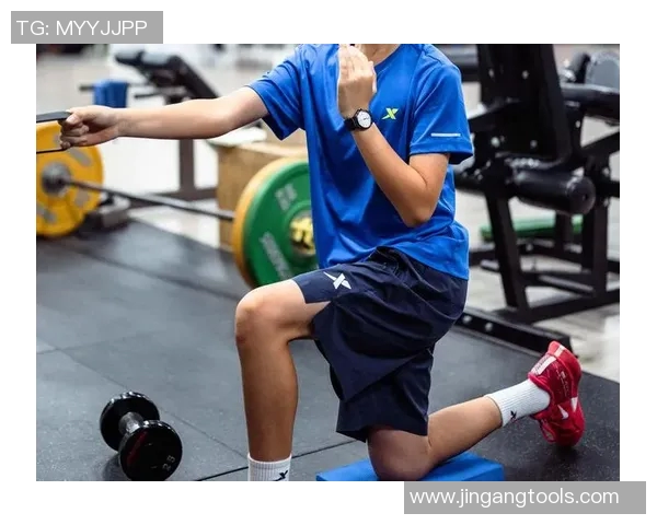 高效网球训练方法解析 提升球技与体能的全面策略 高效网球训练方法解析 提升球技与体能的全面策略