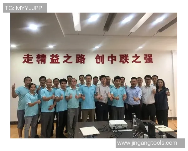 南京排球队的反击革新之路：重塑战术与团队精神的全新探索