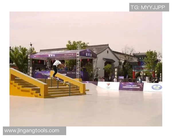 西安滑板队与重庆滑板队赛后分析:节奏对决与战术反思 西安滑板队与重庆滑板队赛后分析:节奏对决与战术反思