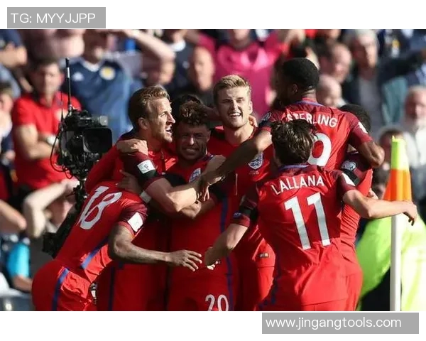 EDG战队强势领跑精英赛积分榜总分58分引发关注 EDG战队强势领跑精英赛积分榜总分58分引发关注