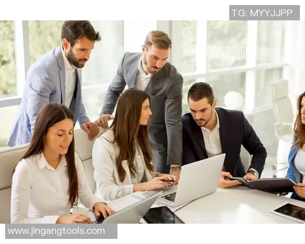 广州极限运动队的默契配合与团队精神探讨