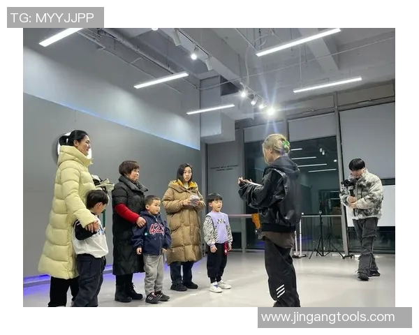 重庆街舞队实力提升引发热议街舞文化新变革与未来发展探讨 重庆街舞队实力提升引发热议街舞文化新变革与未来发展探讨