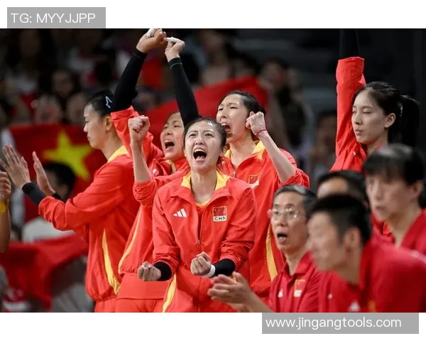 中国女排重振旗鼓备战巴黎奥运会 积极调动新老球员力量冲击金牌