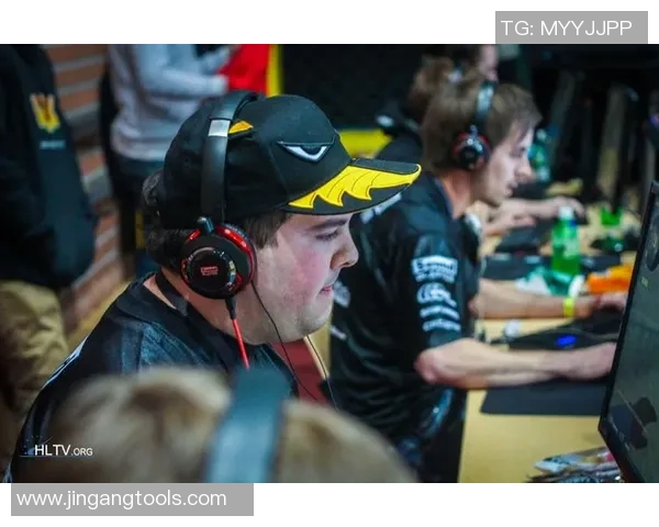 CSGO战术解析：WE战队快攻体系的核心策略与执行细节