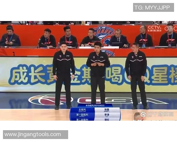 上海篮球队心理素质引发热议球迷与专家观点交锋分析