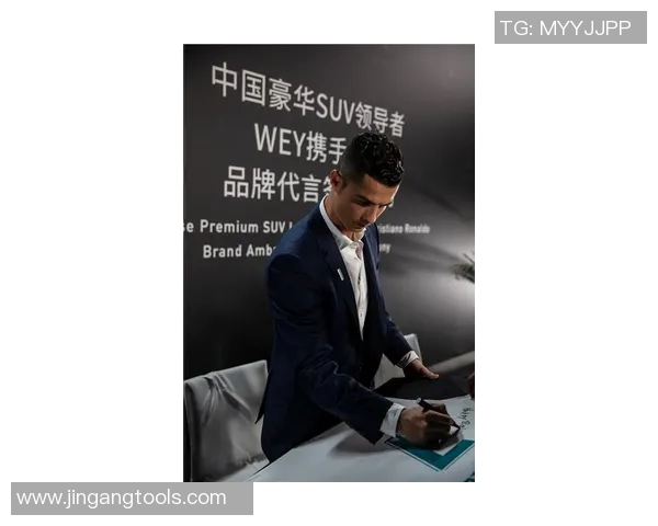 上海足球明星现状揭秘他们如今在何处踢球与发展动态分析 上海足球明星现状揭秘他们如今在何处踢球与发展动态分析